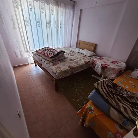 Sarosun Incisi Eriklide Muestakil Yazlik Villa *